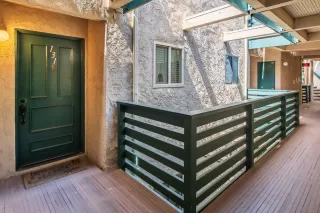 Photo #1: 240010749 Listing 