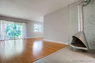 Photo #2: 240010780 Listing