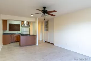 Photo #6: 240010841 Listing