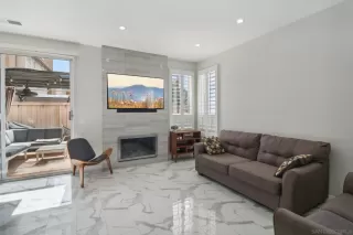 Photo #4: 240010908 Listing