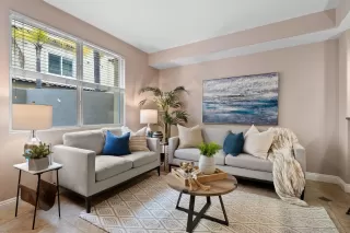 Photo #5: 240010921 Listing 