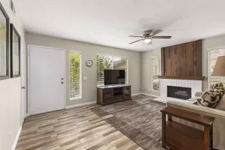 Photo #3: 240010935 Listing