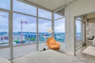 Photo #5: 240010957 Listing