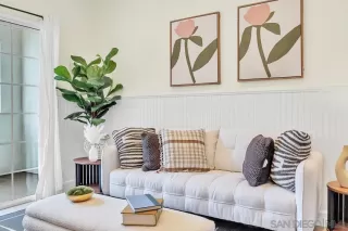 Photo #3: 240010971 Listing 