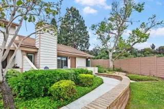 Photo #1: 240010974 Listing