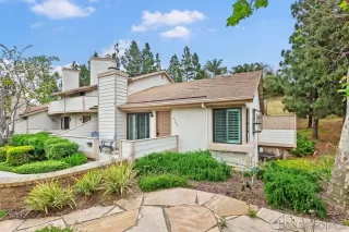 Photo #2: 240010974 Listing