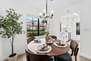 Photo #5: 240011032 Listing 