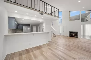 Photo #1: 240011037 Listing