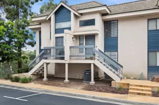 Photo #3: 240011052 Listing