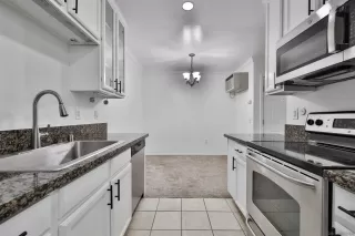 Photo #4: 240011081 Listing 