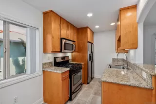 Photo #5: 240011089 Listing 