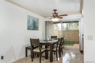 Photo #5: 240011118 Listing