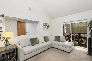 More Details about MLS # 240011151 : 300 ROANOKE RD UNIT 9