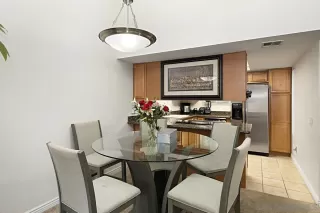 Photo #6: 240011151 Listing