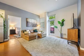 Photo #1: 240011265 Listing 