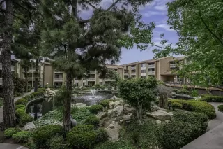 Photo #3: 240011297 Listing