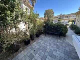 Photo #3: 240011305 Listing