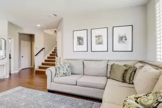 Photo #6: 240011305 Listing