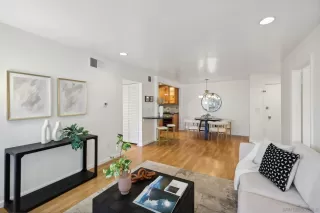 Photo #3: 240011407 Listing