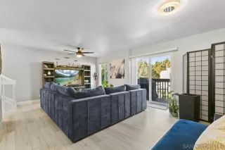 Photo #2: 240011412 Listing