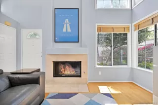 Photo #4: 240011433 Listing