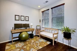 Photo #1: 240011445 Listing 