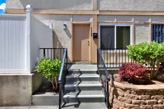 Photo #2: 240011489 Listing