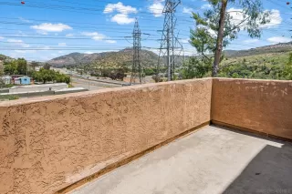 Photo #6: 240011523 Listing