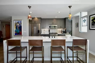 Photo #2: 240011526 Listing