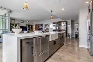 Photo #4: 240011526 Listing