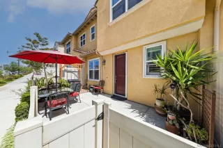 Photo #1: 240011545 Listing