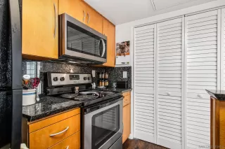 Photo #6: 240011546 Listing