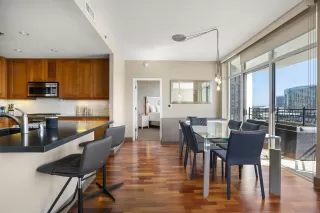 Photo #6: 240011555 Listing 