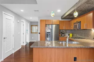 Photo #3: 240011562 Listing