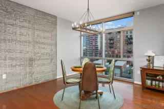 Photo #6: 240011562 Listing