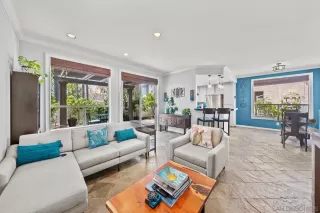 Photo #5: 240011567 Listing