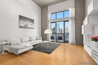 Photo #1: 240011582 Listing 