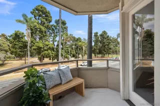 Photo #2: 240011583 Listing