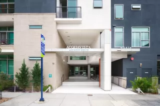 Photo #1: 240011647 Listing