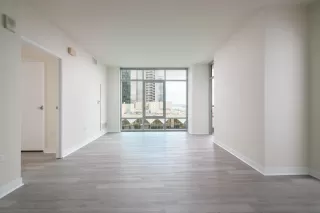 Photo #5: 240011647 Listing