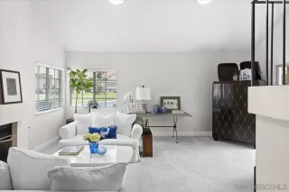 Photo #2: 240011671 Listing