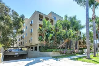 Photo #1: 240011693 Listing 