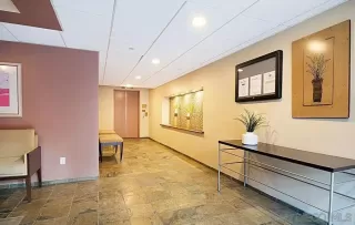 Photo #2: 240011693 Listing 