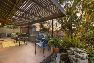 Photo #3: 240011705 Listing 