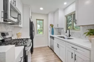 Photo #3: 240011718 Listing 