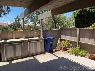 Photo #3: 240011771 Listing