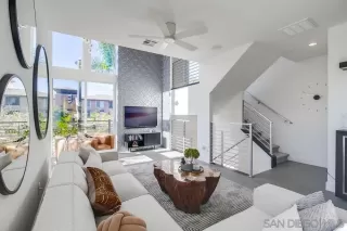 Photo #4: 240011822 Listing