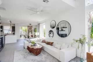 Photo #6: 240011822 Listing