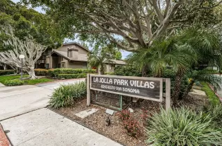 Photo #1: 240011871 Listing