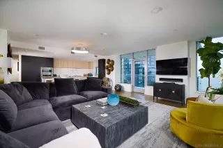 Photo #5: 240011929 Listing